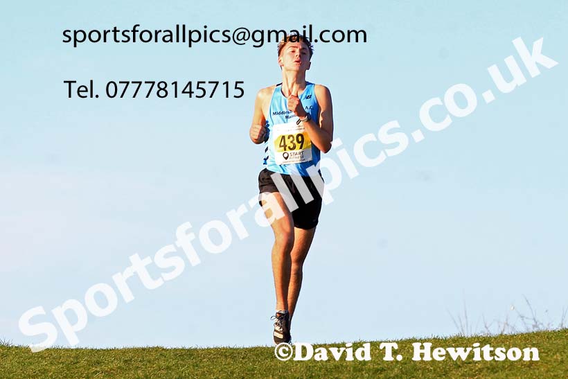 Mens under-17s, 2022 North Eastern Cross Country Champs., Temple Park, South Shields.  Photo: David T. Hewitson/Sports for All Pics
